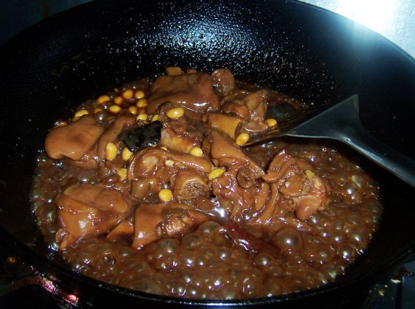 豬腳燉黃豆VT.jpg
